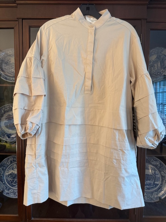 Pomander Place Dresses & Skirts - Pomander Place Cream Tiered-Sleeve Tunic Tuckernuck